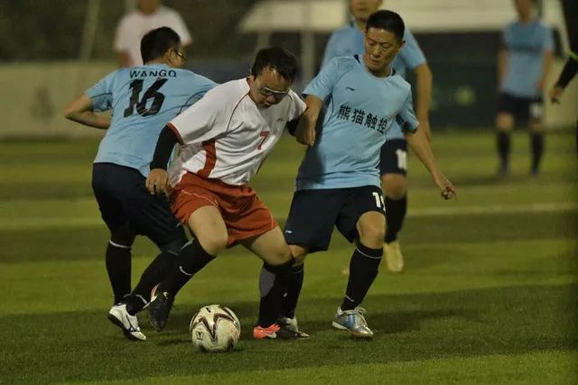 广州男篮官宣杨学增担任主教练 接替郭士强